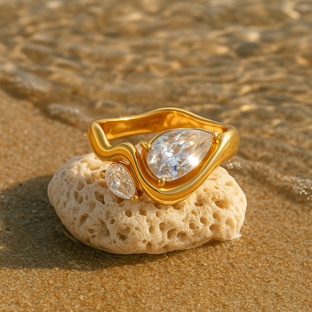 Marineblau | Goldene Sonnenumarmung
