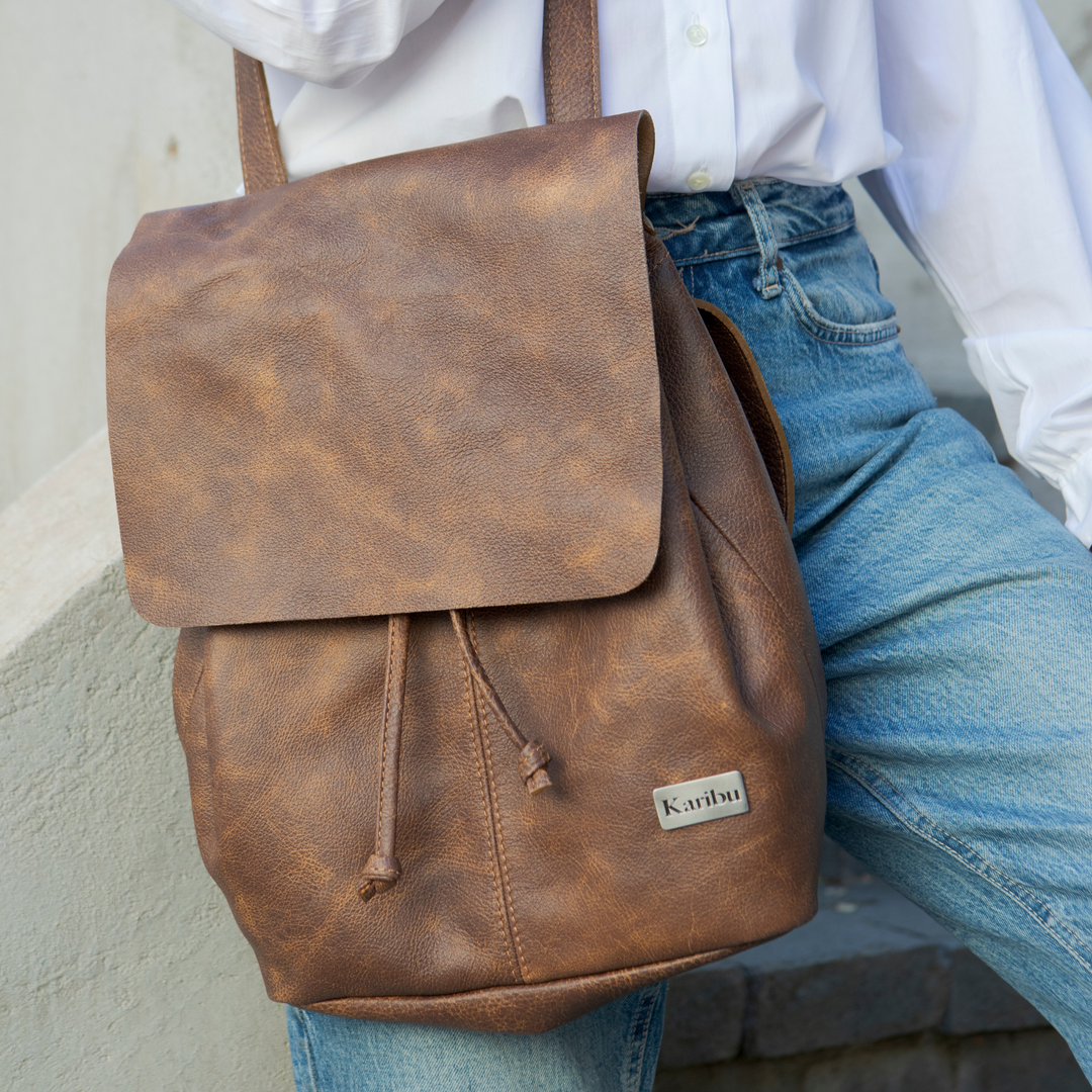 Bernardita Brauner Rucksack mit Geldbörse