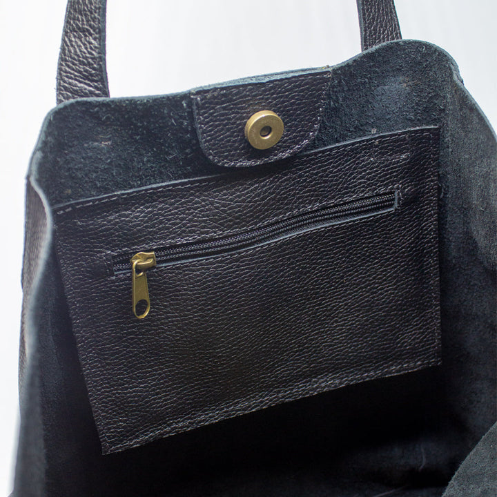 Amalia Black Wallet