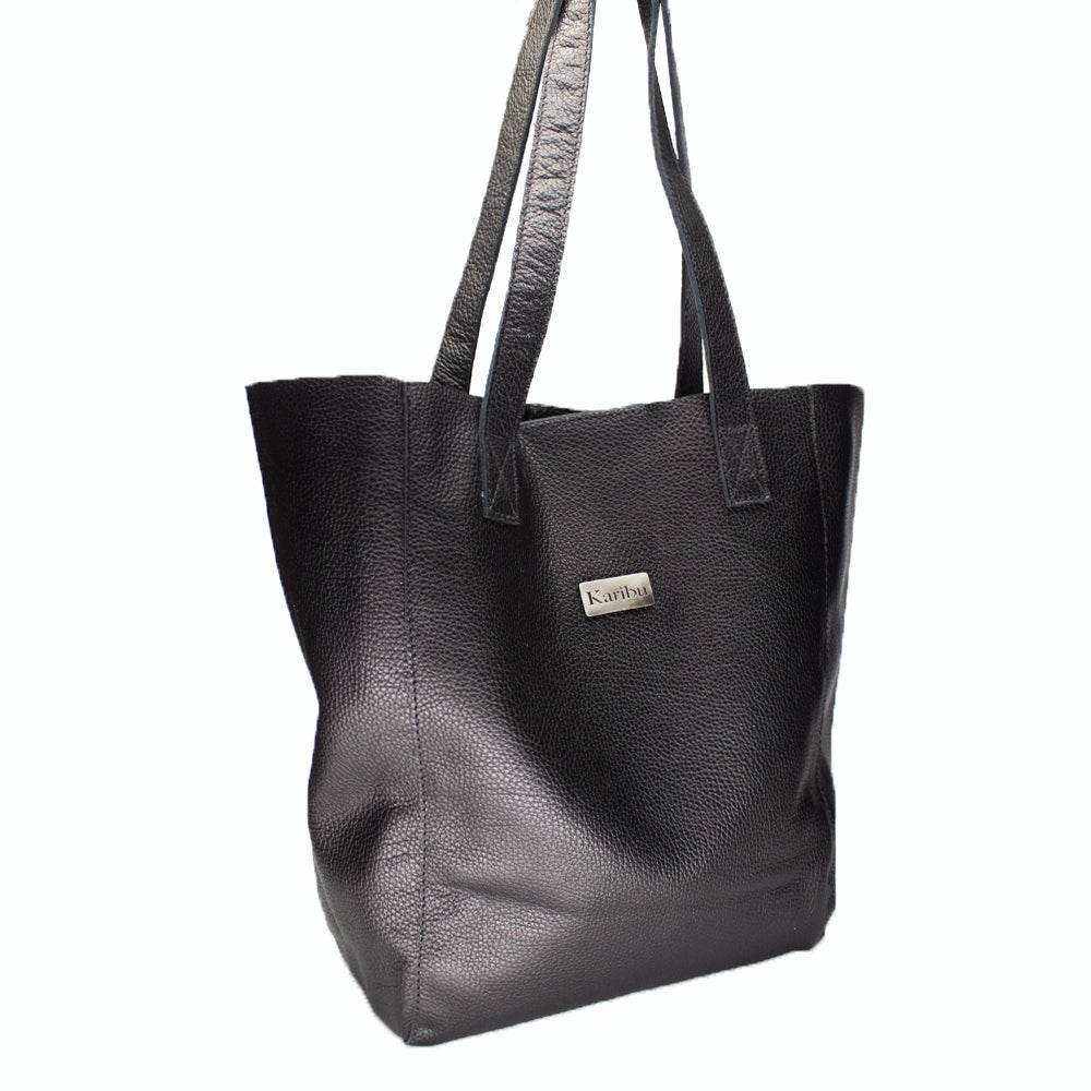 Amalia Black Wallet