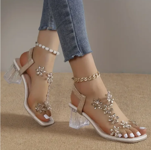 ISLA - Blumen- und Strass-High Heels