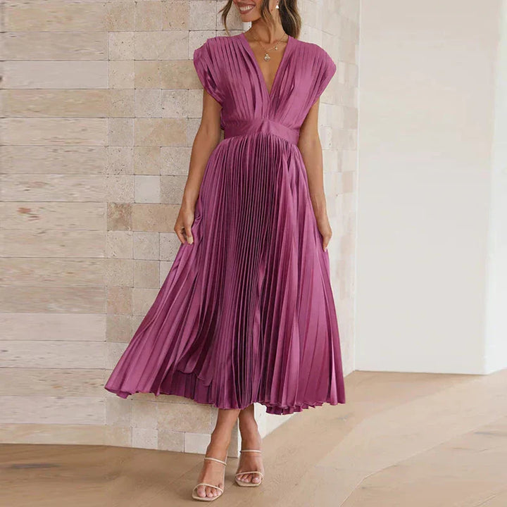 Adela™ | Elegantes plissiertes Maxikleid