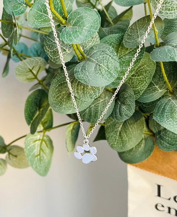 LYA – Stilvolle Silber-Halskette mit Pfotenmotiv