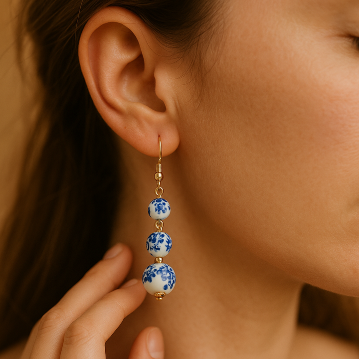 Nixie | Blaue und Weiße Ohrstecker