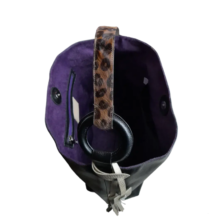 Nora Damenhandtasche aus schwarzem Leder
