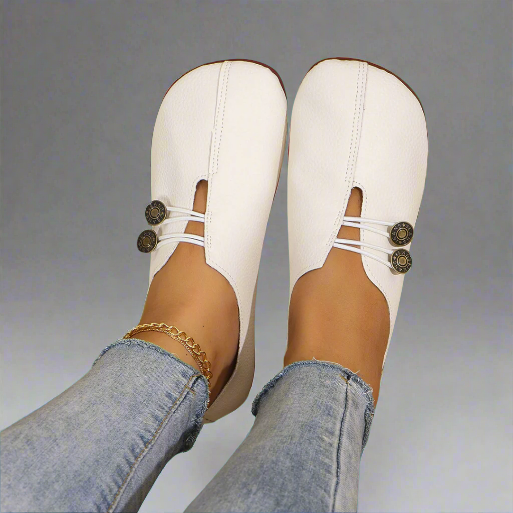 Nina™ | Sandalen mit Schnalle-Detail