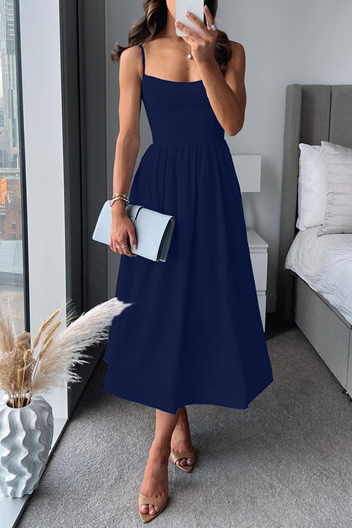 Martina™ | Elegantes Träger-Midi-Kleid