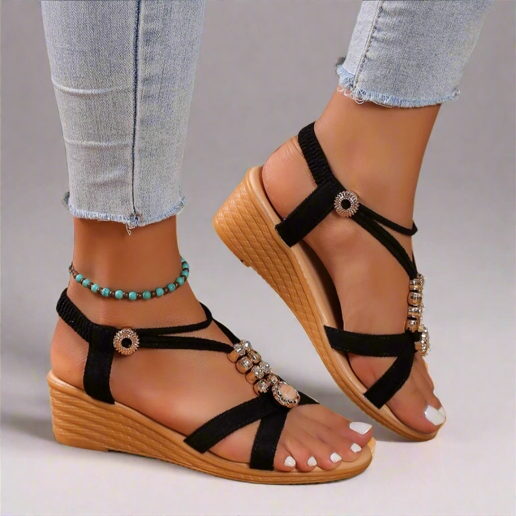 Zina™ | Keilabsatz-Sandalen mit Knöchelriemen