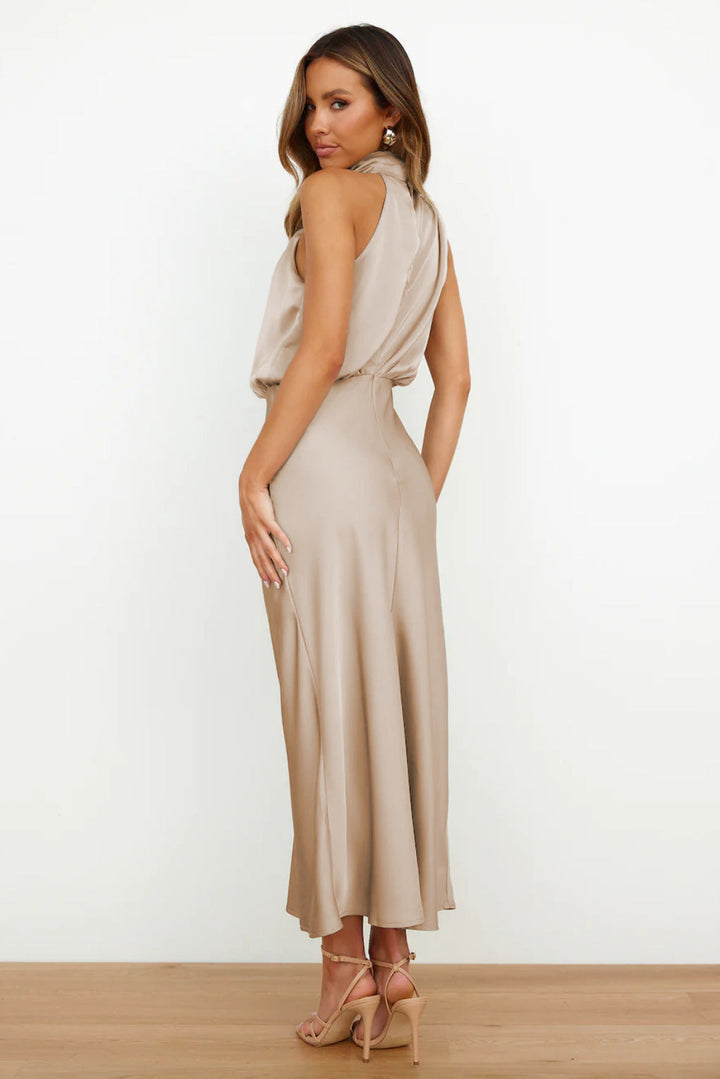 Lare – Timeless Elegance