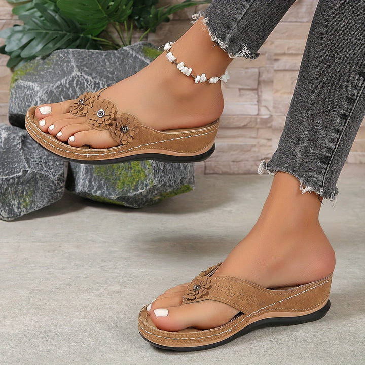 ALIA | Orthopedic Sandals