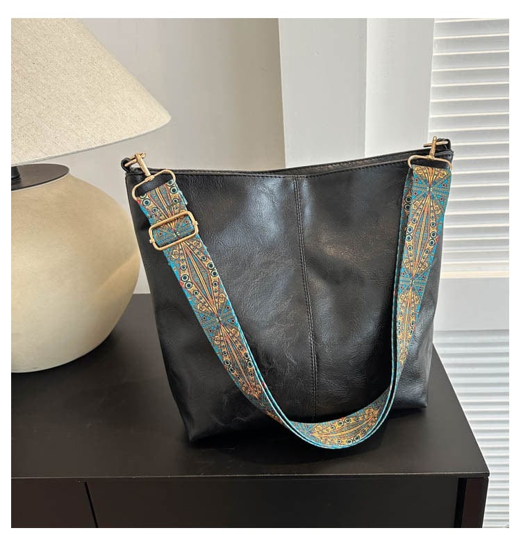 Moderne und funktionale Schultertasche für Damen
