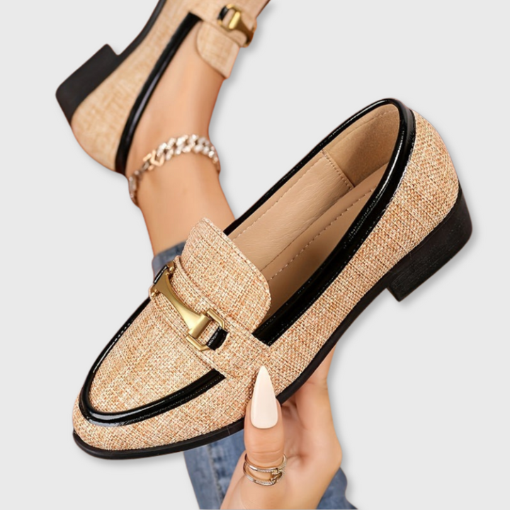 Elvira™ | Retro Slipper mit Schnallenverschluss