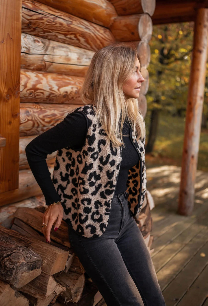 Anja | Weste im Leopardenmuster