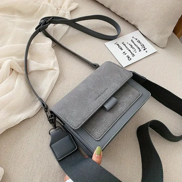 ROSARIO TASCHEN - COLLEZIONE 2025