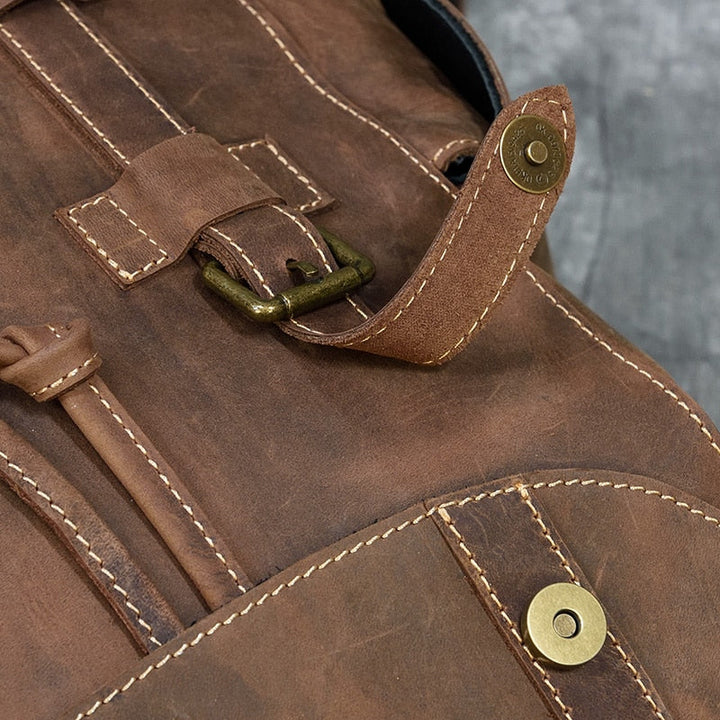 Geräumiger Leder-Rucksack