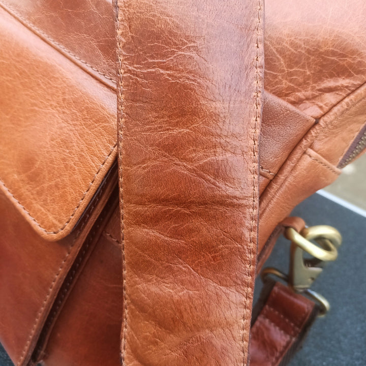Braune Leder-Laptoptasche