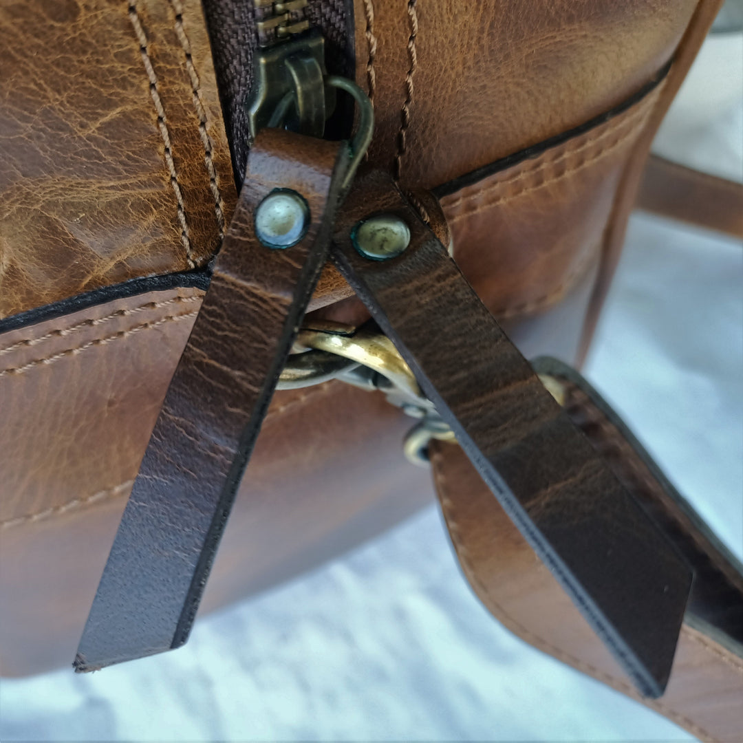 Schimmernde Hunter-Leder Damen Mini-Reisetasche