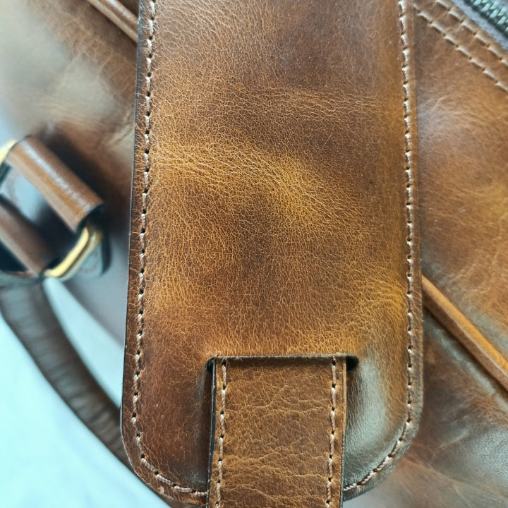 Schimmernde Hunter-Leder Damen Mini-Reisetasche