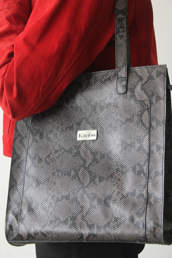 Maria Gris Snake Print Wallet
