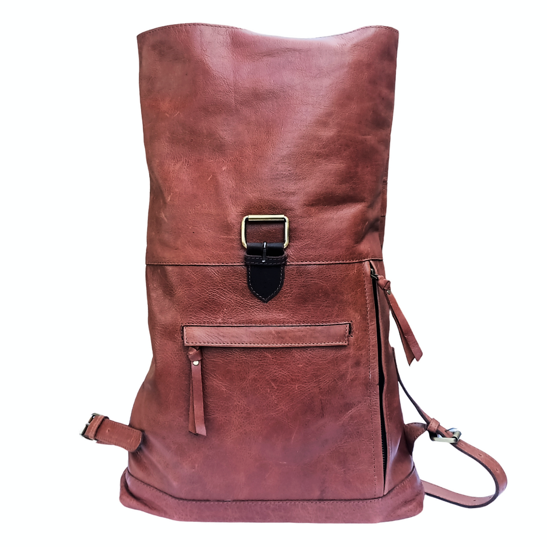 "Dunkelbrauner Leder-Rucksack" can be rewritten as "Brauner Leder-Rucksack in Dunkelton".