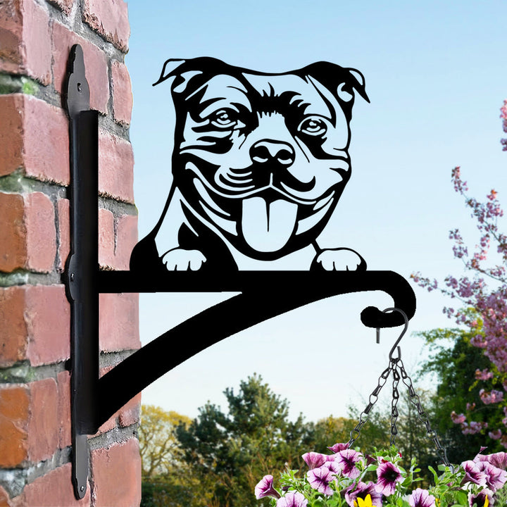 Metall Pflanzenständer mit hängender Halterung im Staffordshire Bull Terrier Design