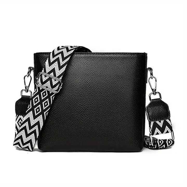 GESTRIPTE TASCHE - KOLLEKTION 2025