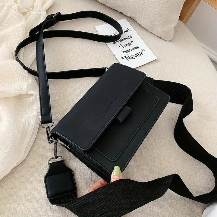 ROSARIO TASCHEN - COLLEZIONE 2025