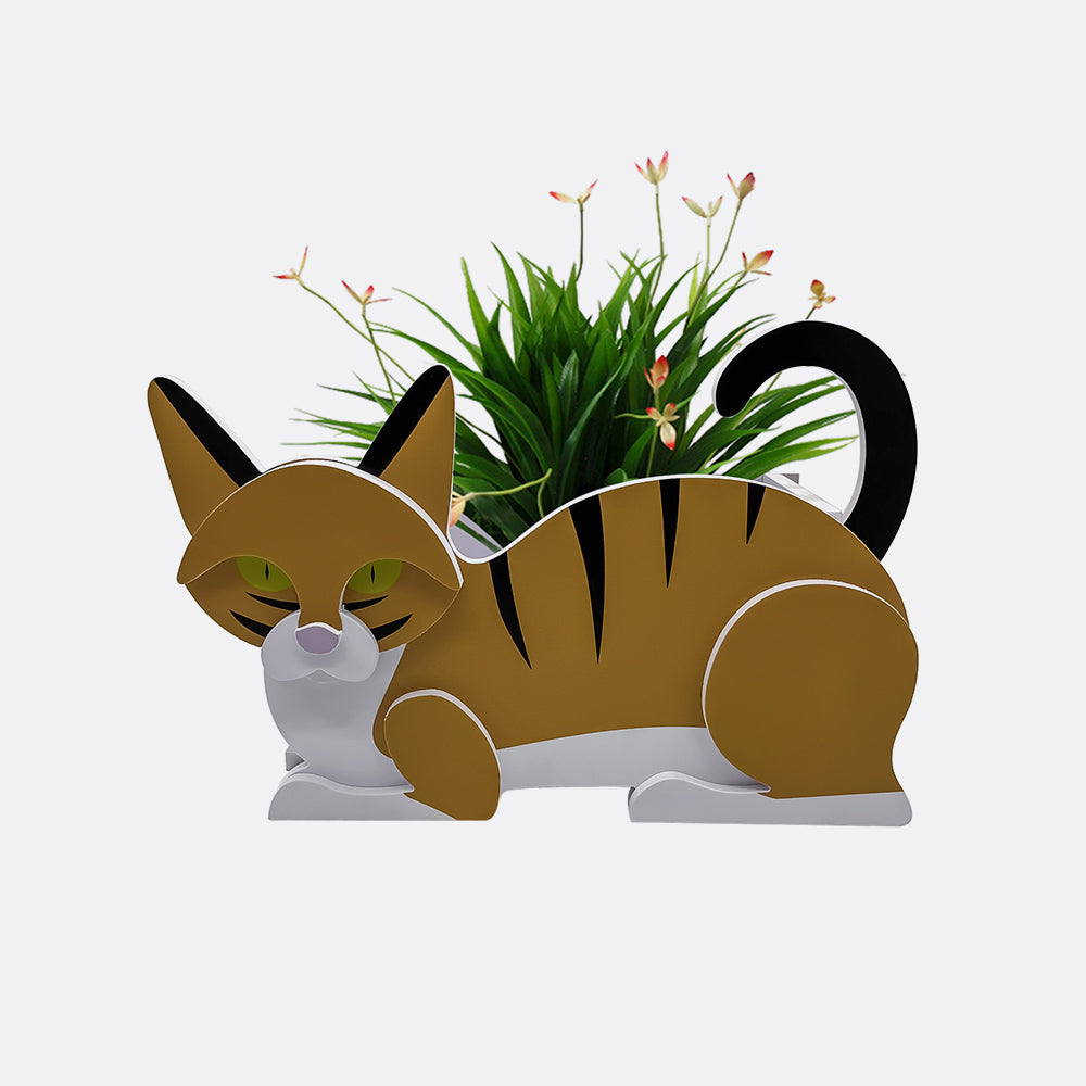 Blumentopf mit orange-weißer Katze