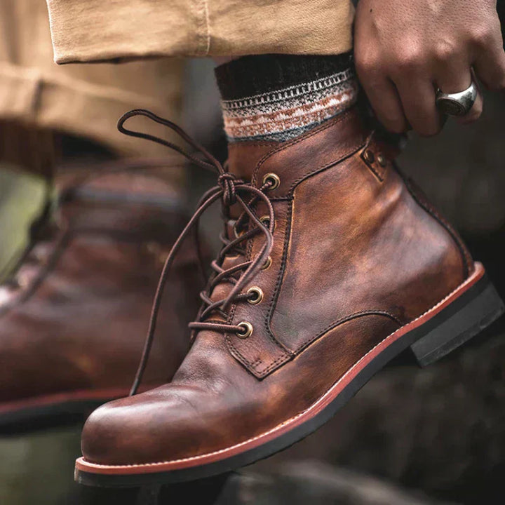 Caleb | Stiefel ad alto formato