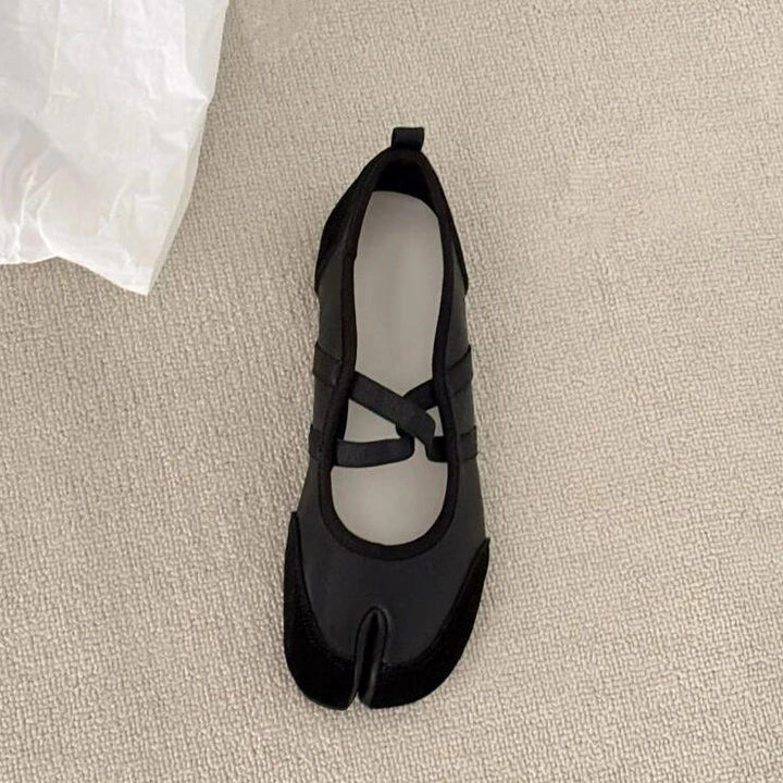 Zanir™ | Tabi Sneakers with Ballerina Style