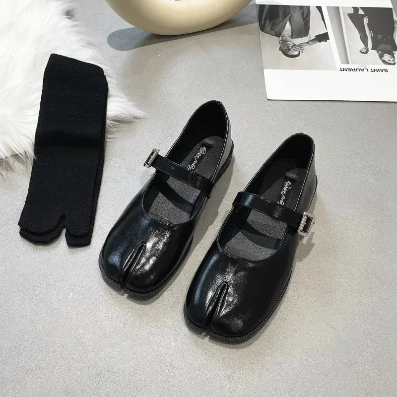 Mari™ | Leather Split Loafer