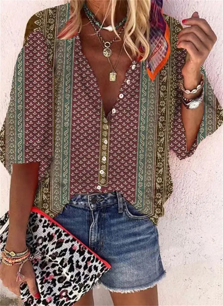Carly | Luftige Elegante Boho-Bluse" could be rewritten as "Carly | Leichte, Elegante Boho-Bluse" or "Carly | Fließende Elegante Boho-Bluse.