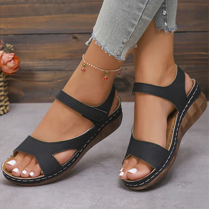 Shontelle | Zeitgemäße orthopädische Sandalen