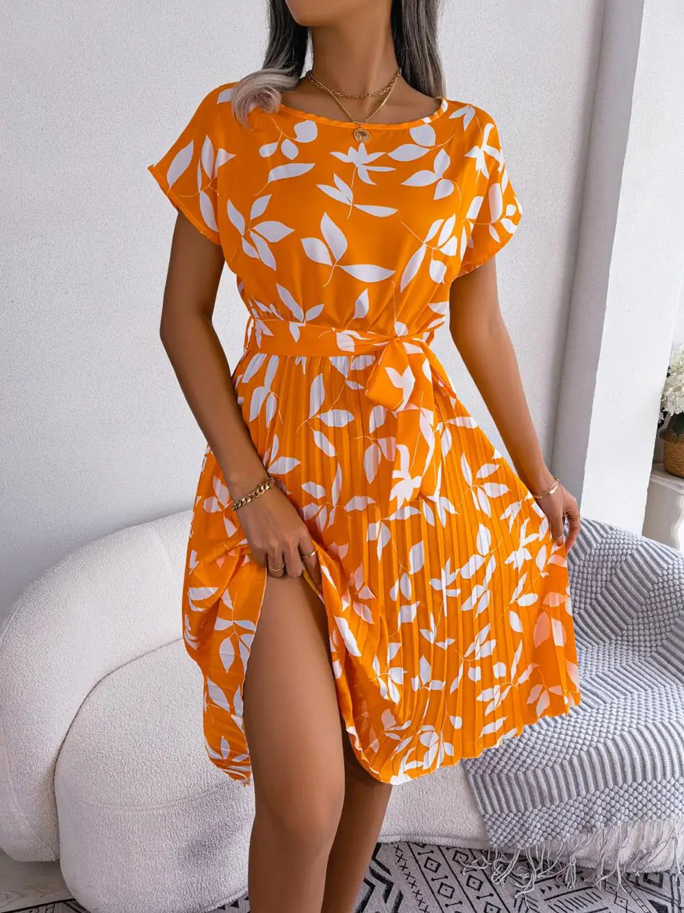 Amal | Modisches Kleid mit Blumenprint