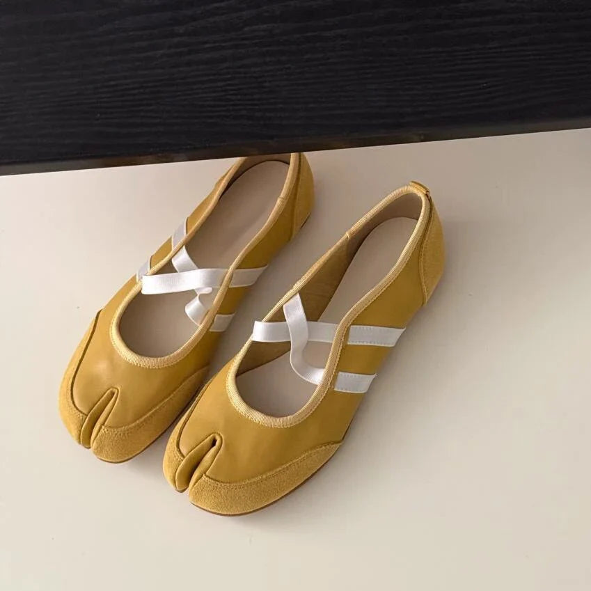 Zanir™ | Tabi Sneakers with Ballerina Style