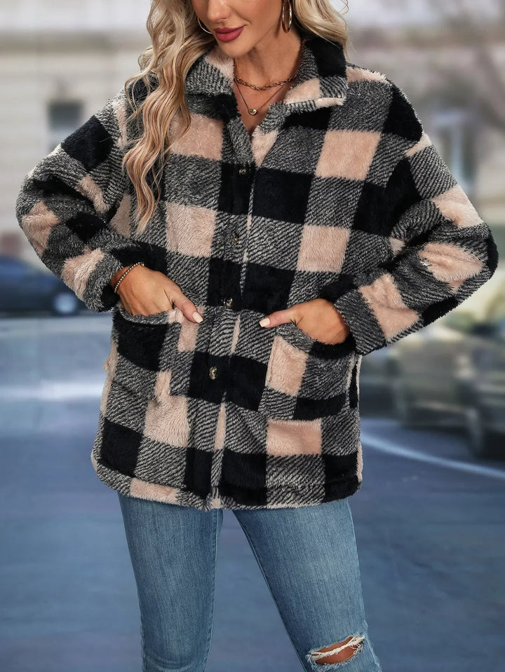 Carla | Lässiger Karierter Überwurf