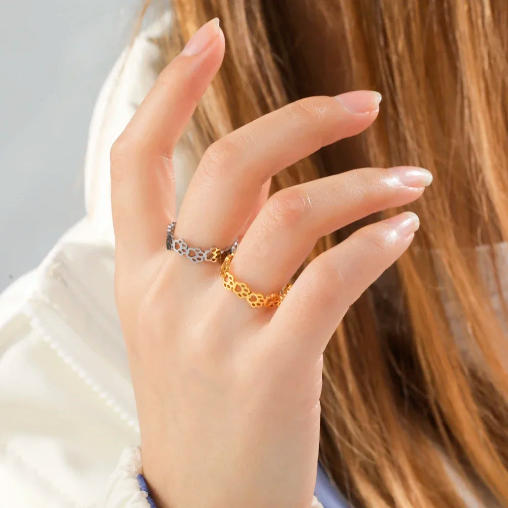 OVA – Verstellbarer Ring mit Pfotenabdruck aus Silber und Gold