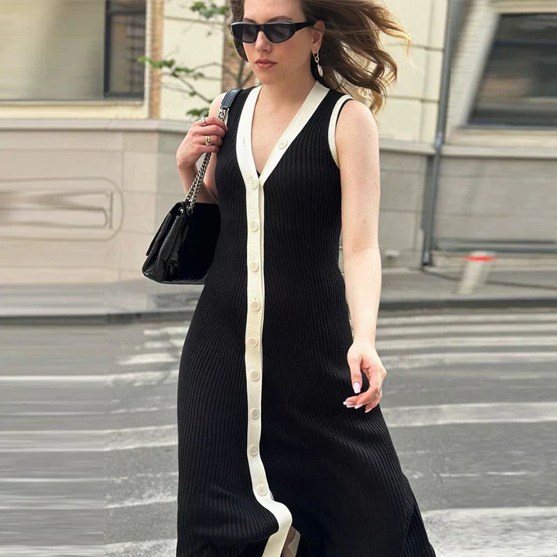 Ines | Beliebtes Kleid mit V-Ausschnitt 