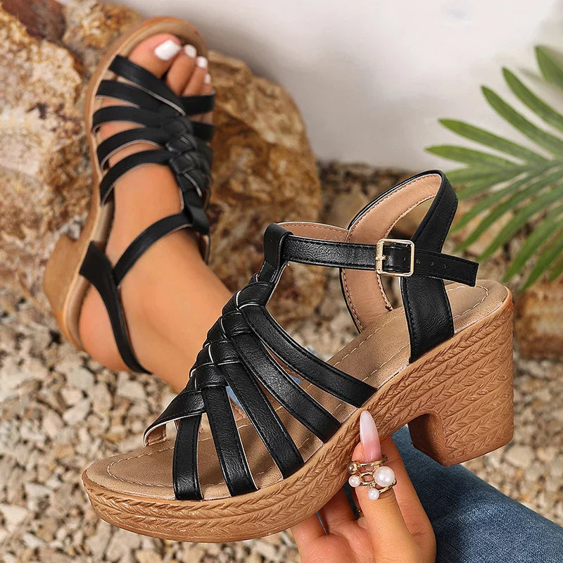 Romy™ | Leichte Geflochtene Sandalen für Komfort und Stil