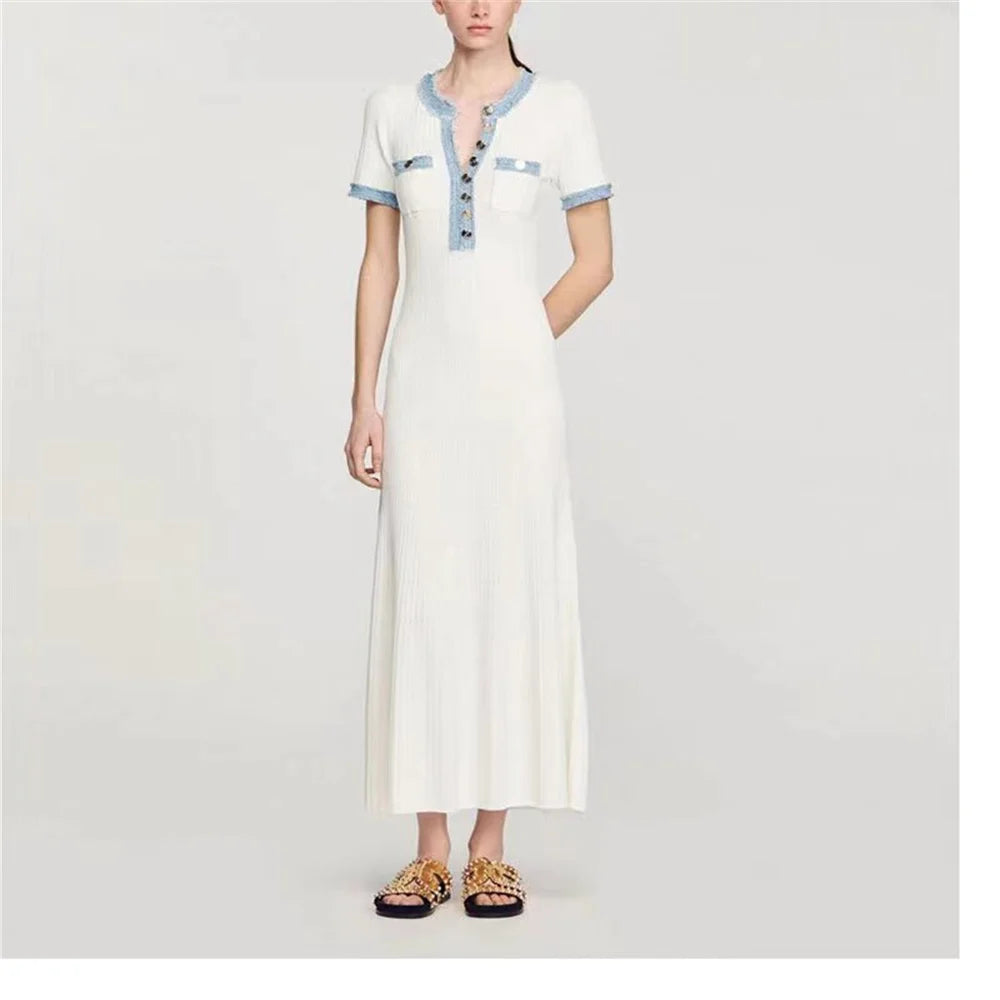 Mary – Bequemes Strickkleid für Wohlfühlmomente