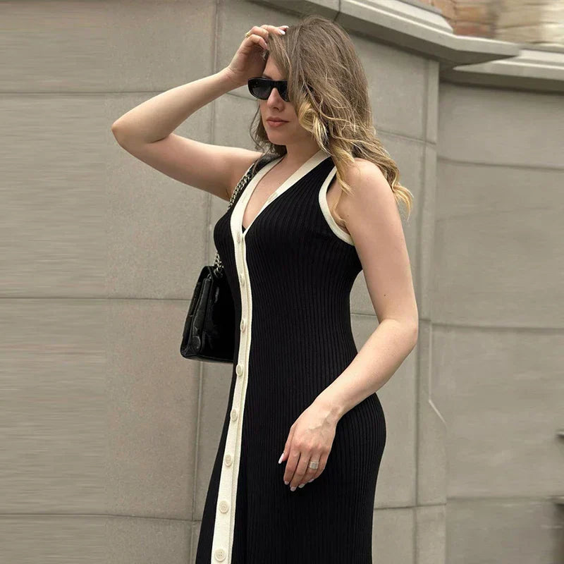 Ines | Beliebtes Kleid mit V-Ausschnitt 