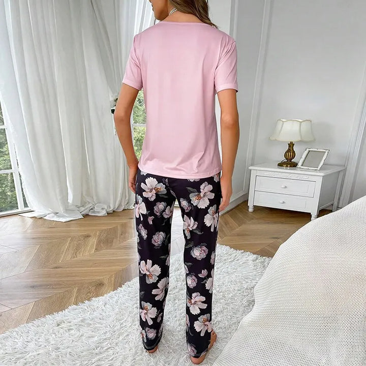 Lina | Weiches Pyjama-Set mit Blumenmuster