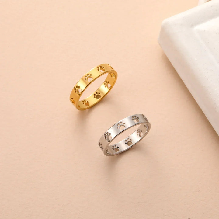 MIRAIE – Verstellbarer Pfotenabdruck-Ring aus Silber in Gold