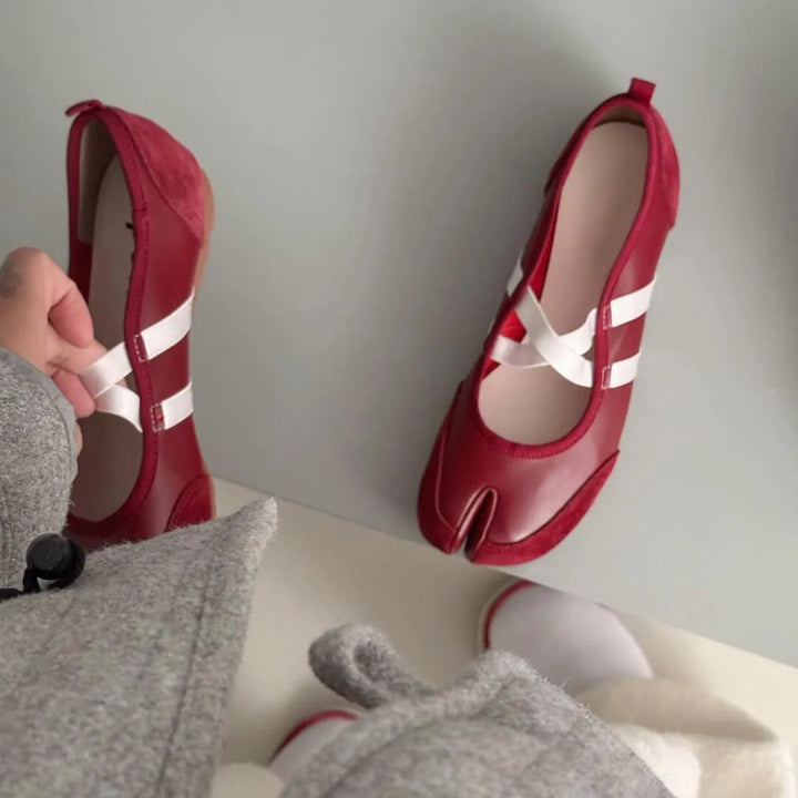 Zanir™ | Tabi Sneakers with Ballerina Style