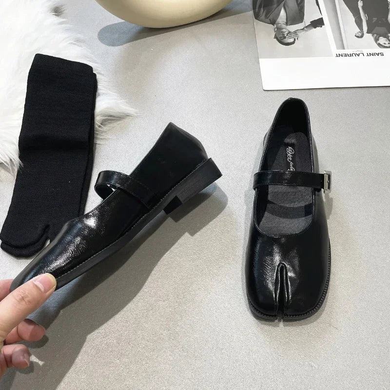 Mari™ | Leather Split Loafer