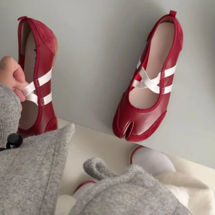 Zanir™ | Tabi Sneakers with Ballerina Style
