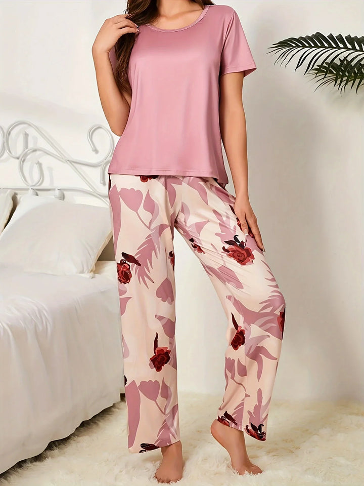 Renee | Schickes Pyjama-Set mit Blumenmuster