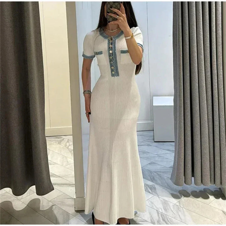 Mary – Bequemes Strickkleid für Wohlfühlmomente