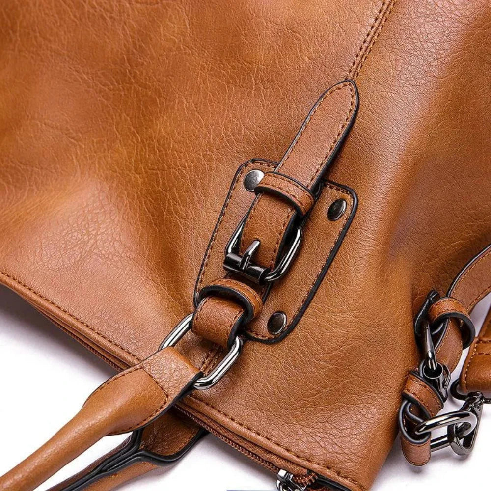 Siennas Elegante Schultertasche | Anmutiger Charme
