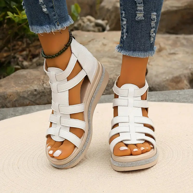 CHLOE | Stilvolle Keilsandalen